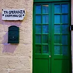 Ta Speranza Bed and Breakfast *